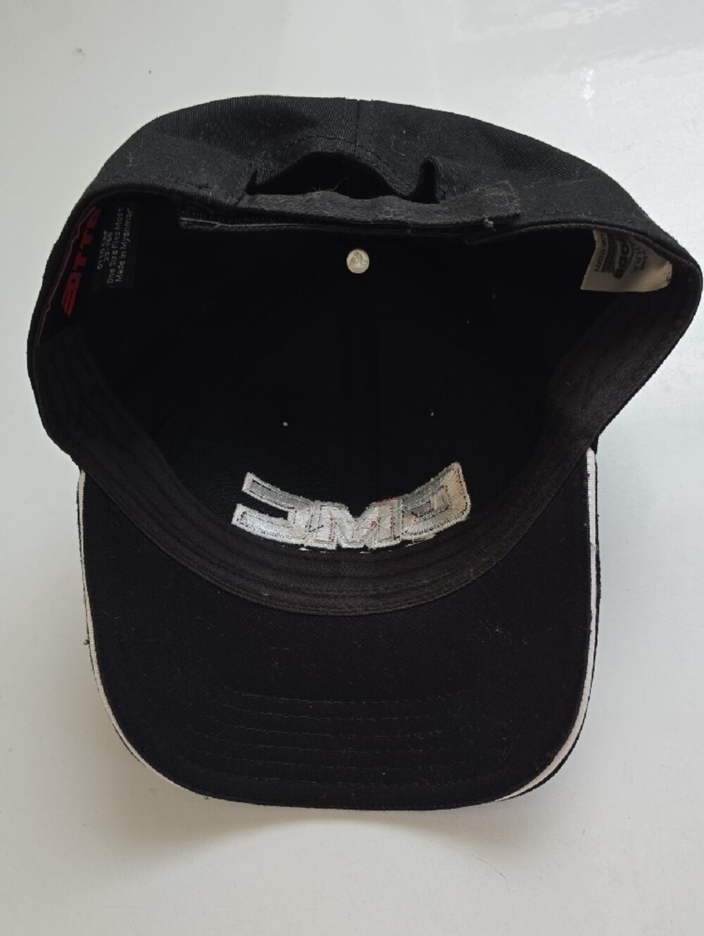 Black Embroidered Baseball Cap - Picture 2 of 2
